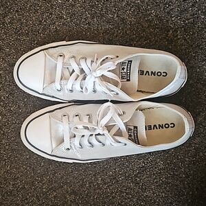 Converse Women's Size 9 Silver